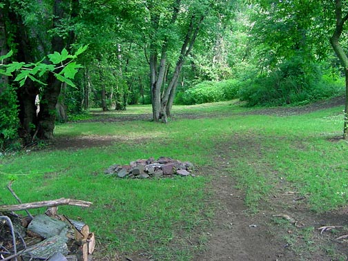  Ken's Camping area.